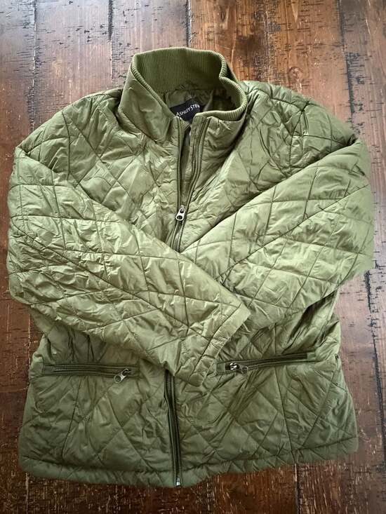 Ashley Stewart Jackets & Blazers - Ashley Stewart Green Quilted Zip-Up Jacket Size 18/20